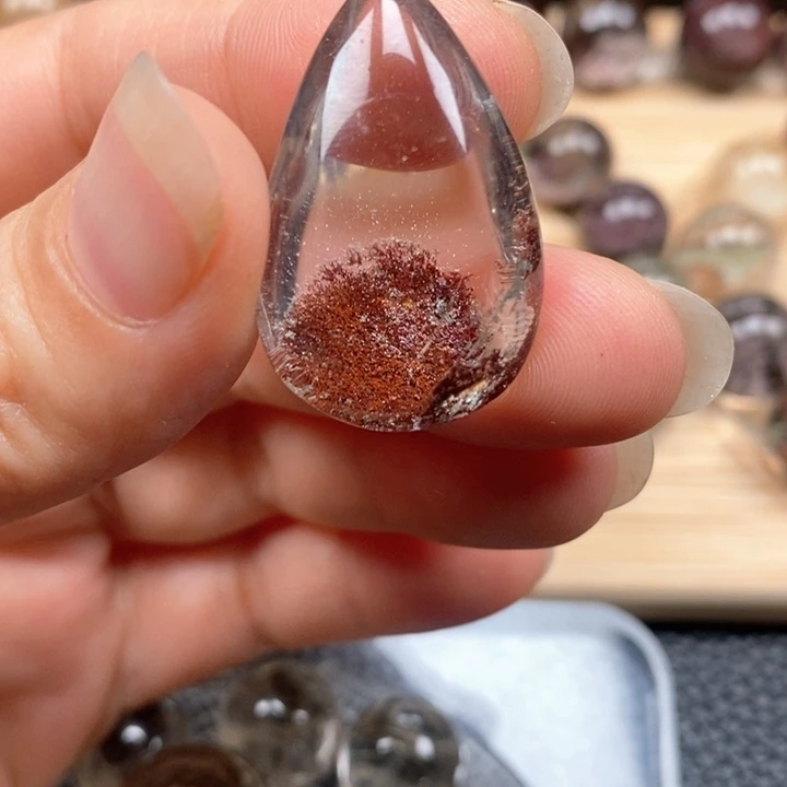未镶嵌颈饰水晶水晶