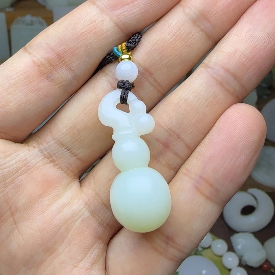 和田玉未镶嵌挂件葫芦