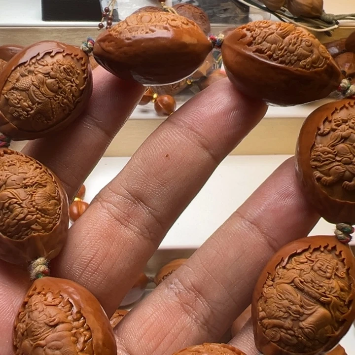 橄榄核手串/手链骑兽财神