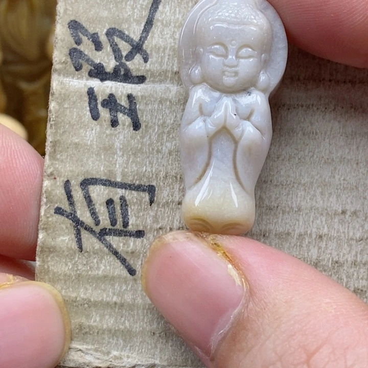颈饰未镶嵌硅化珊瑚（珊瑚玉）小*小