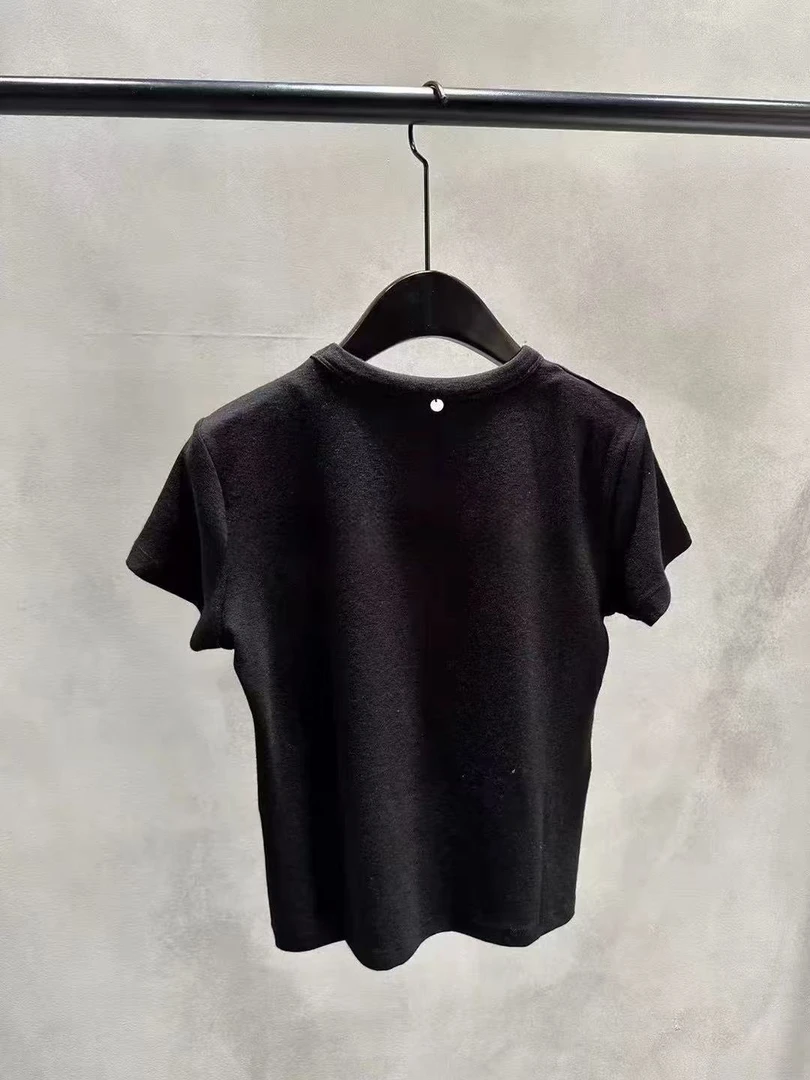 现tug韩国东大门代女2025春夏洋气百搭圆领净版正肩打底短袖T恤