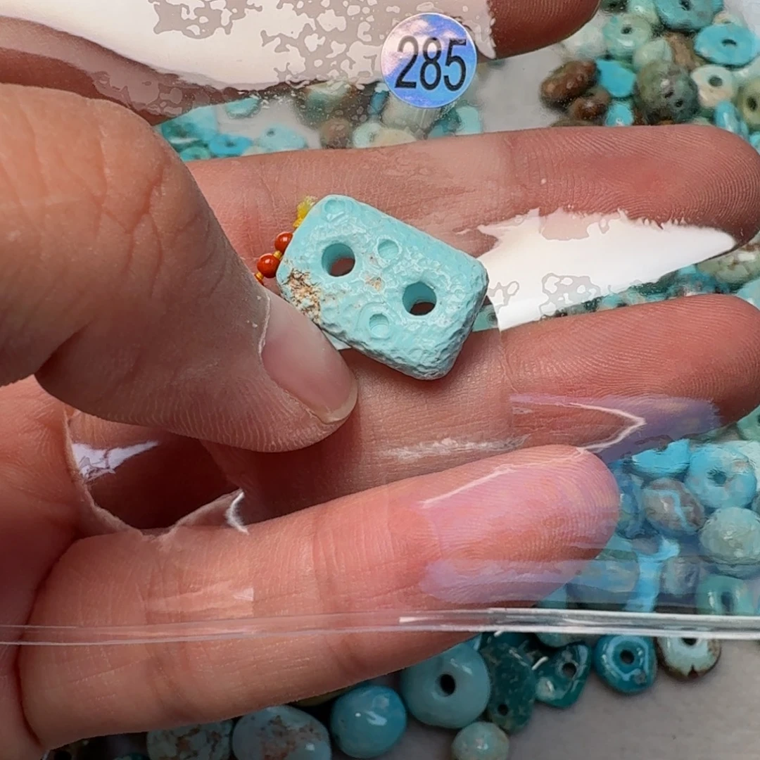 未镶嵌南红玛瑙珠宝奇石