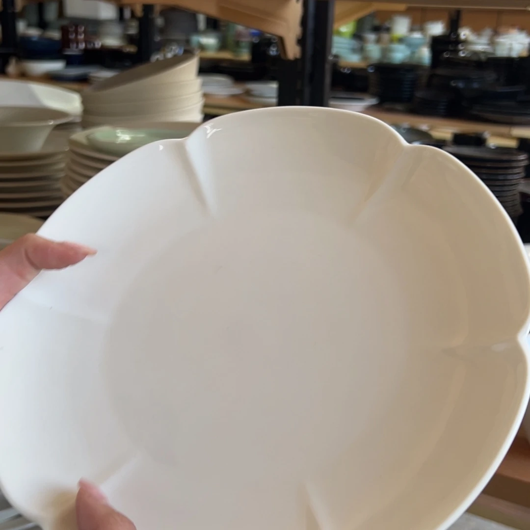 新骨瓷087瑕疵慎拍暖白，10寸花形平盘