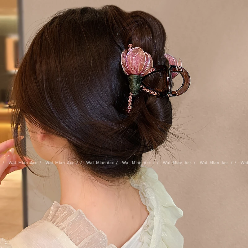 超仙郁金香花镶钻抓夹盘发夹女2025新款后脑勺鲨鱼夹网红百搭头饰
