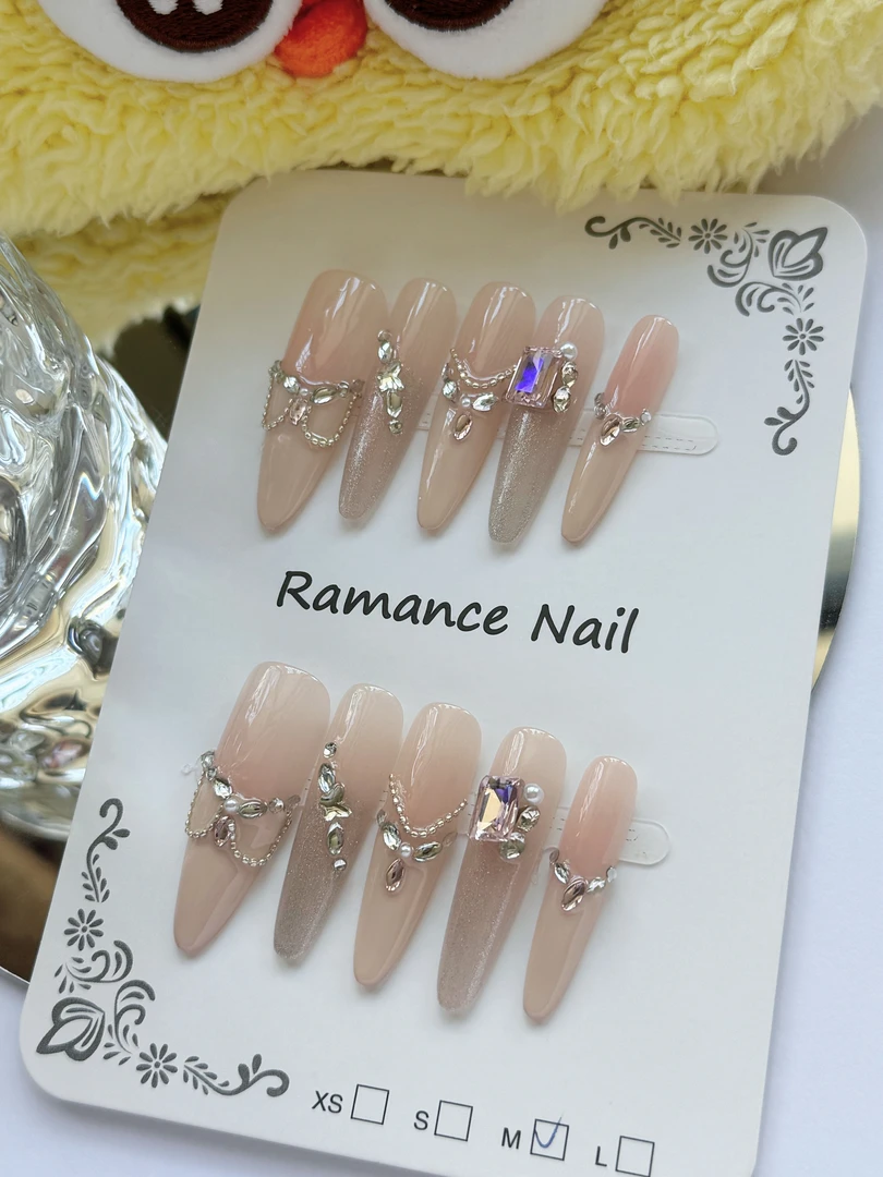 【仙欲粉绿渐变穿戴甲】钻石珍珠链条装饰美甲贴片高级感可拆卸甲片