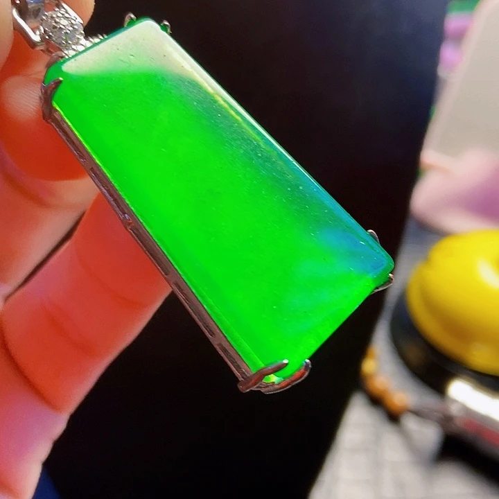 翡翠银S925镶嵌颈饰