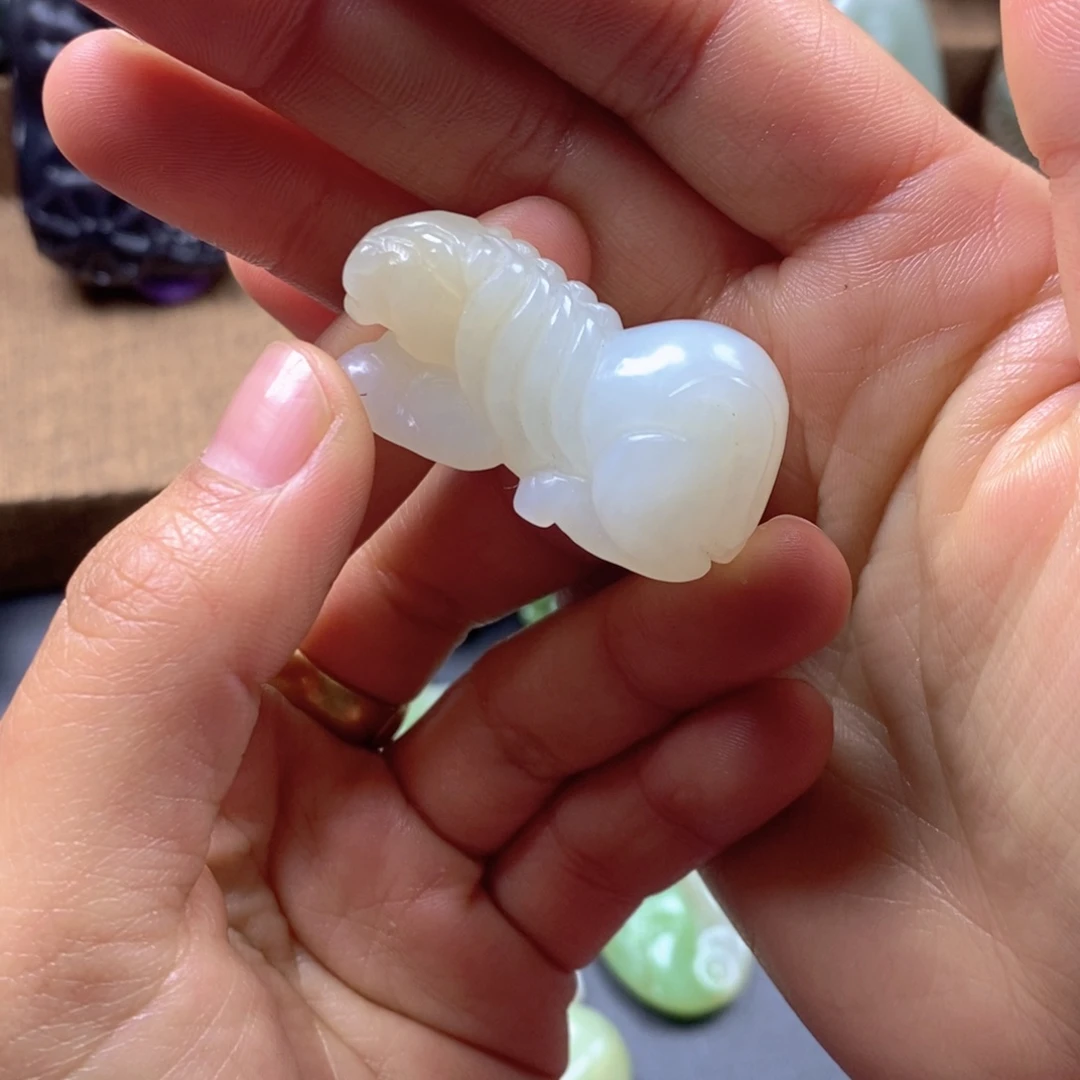 未镶嵌和田玉挂件