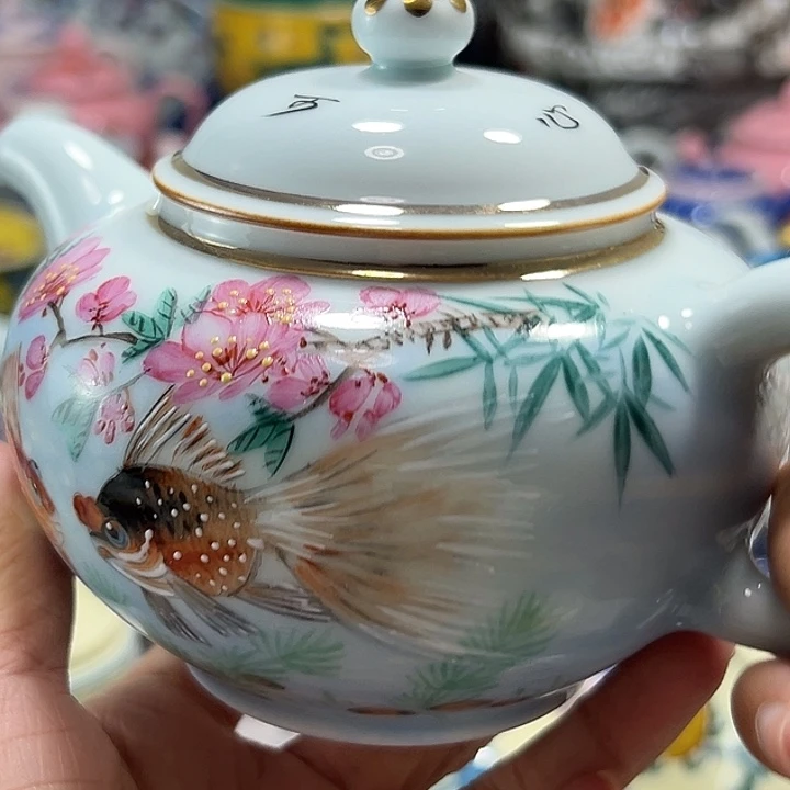 摆件瓷恍恍惚惚滚恍恍惚惚