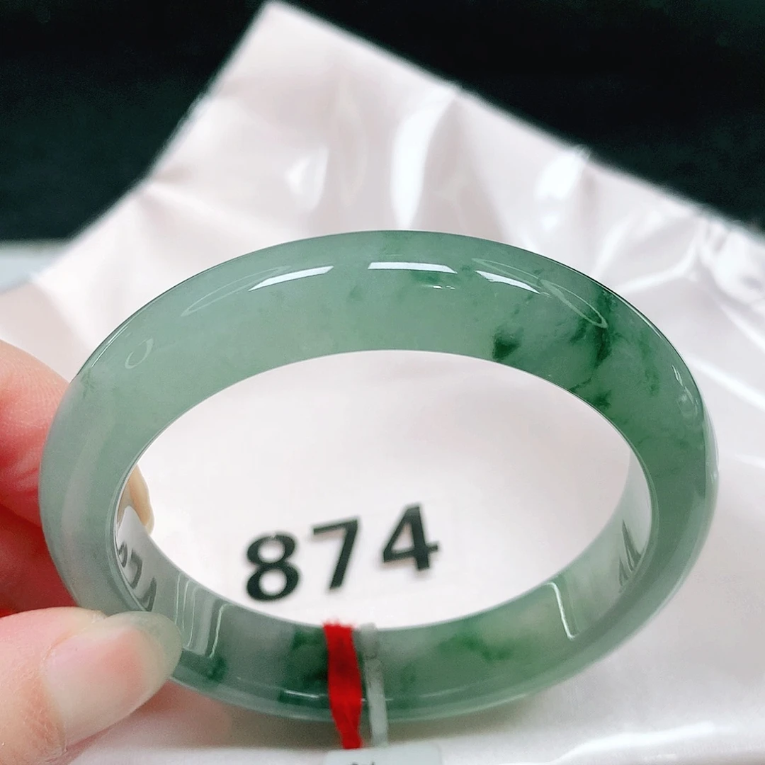 翡翠未镶嵌手镯9 号翡翠手镯