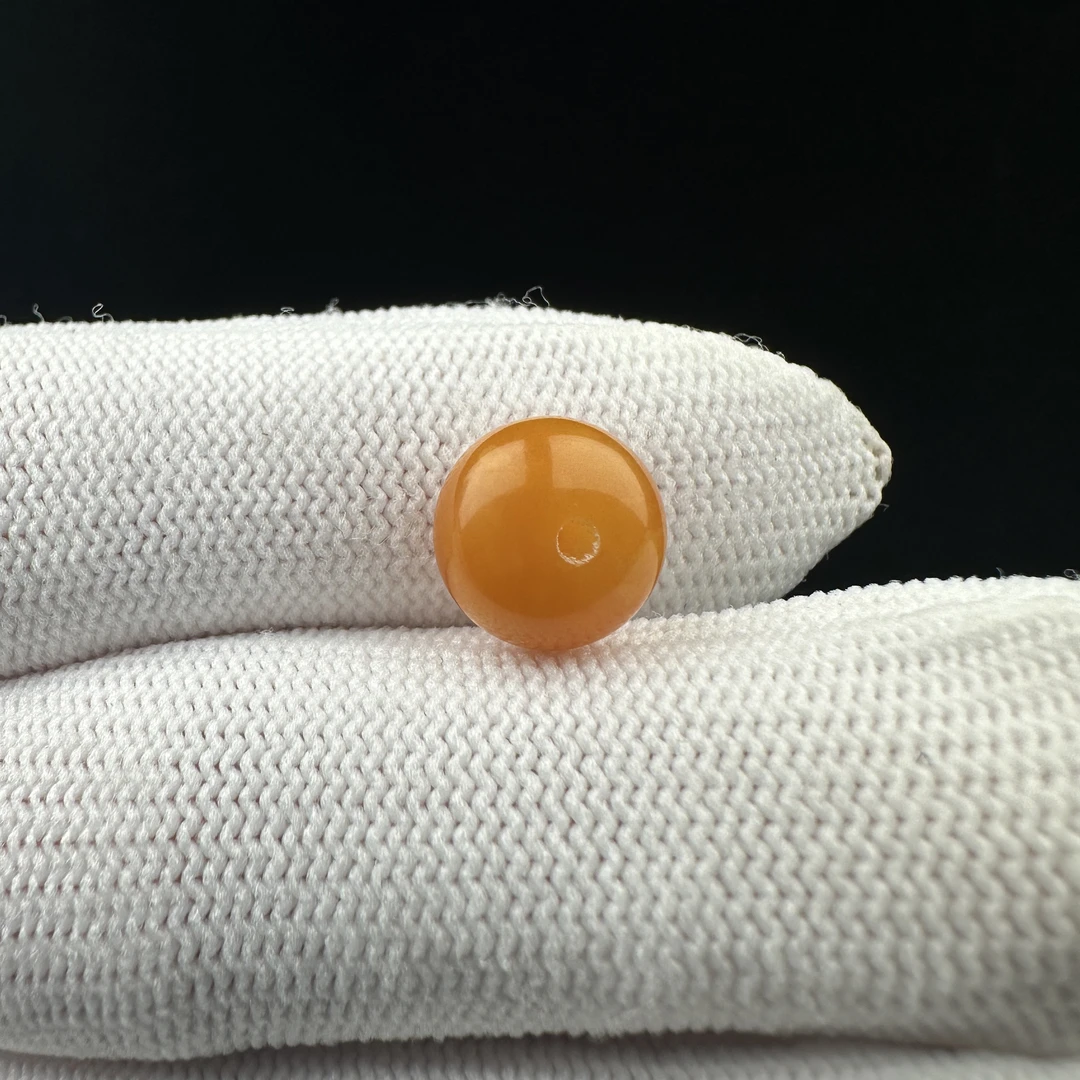 K1253天然原矿蜜蜡 鸡油红扣子10*7.4mm支持复检假一罚十