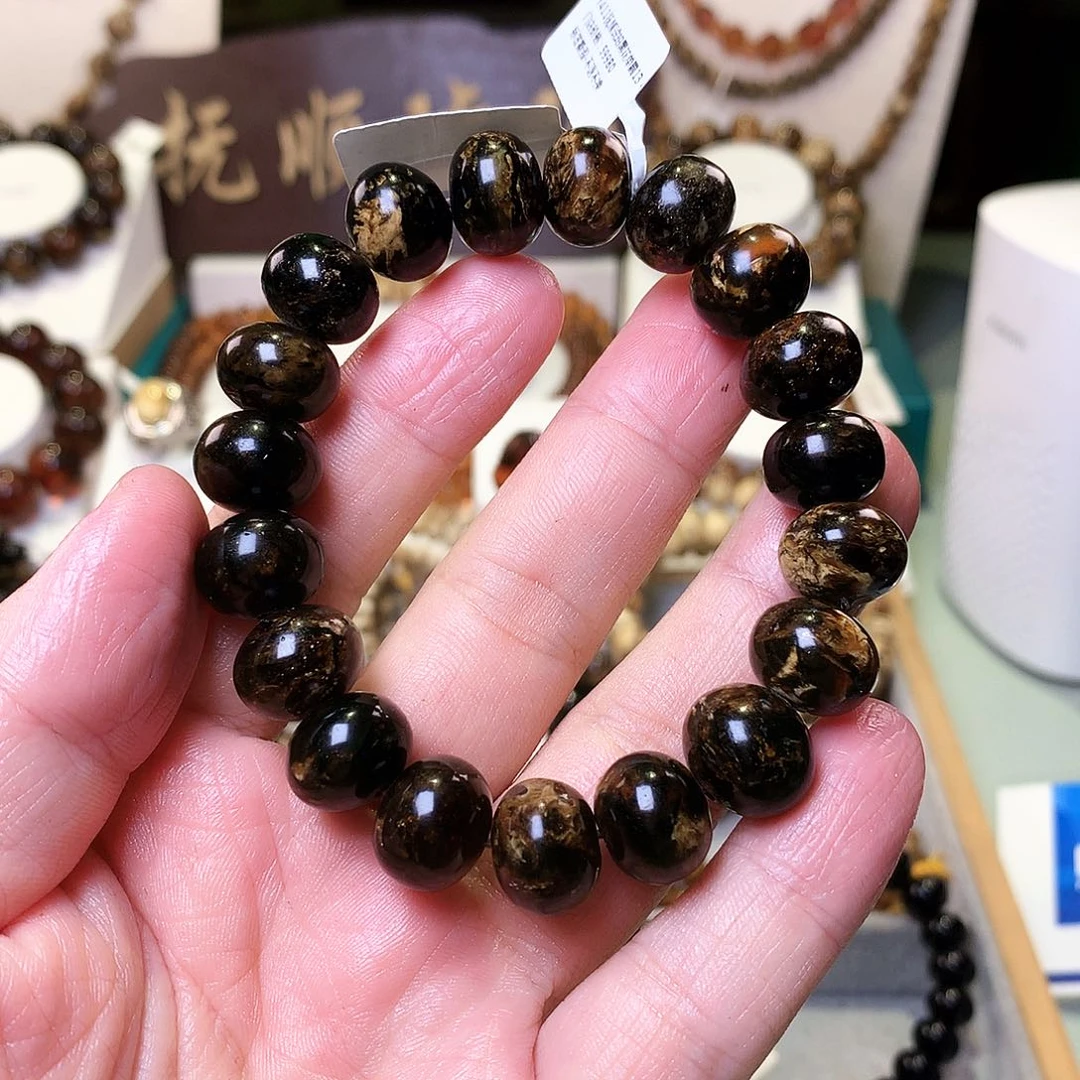 未镶嵌琥珀裸石潘*学抚顺