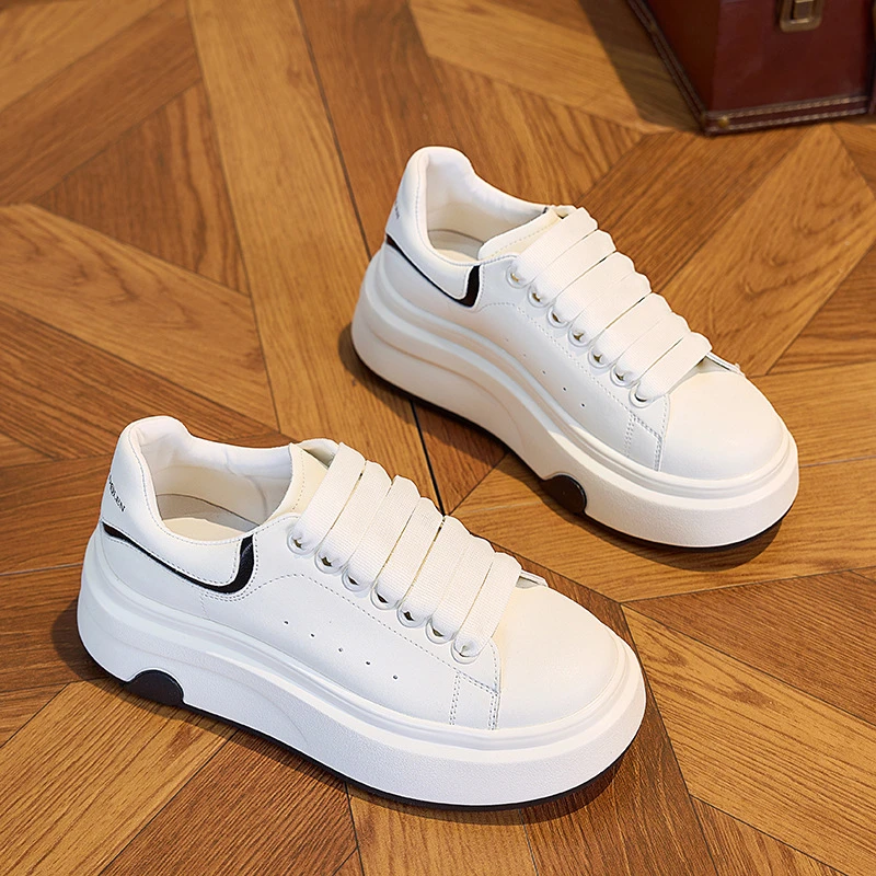 2025春季新款真皮小白鞋女平底百搭休闲鞋爆款舒适学生女鞋大白鞋