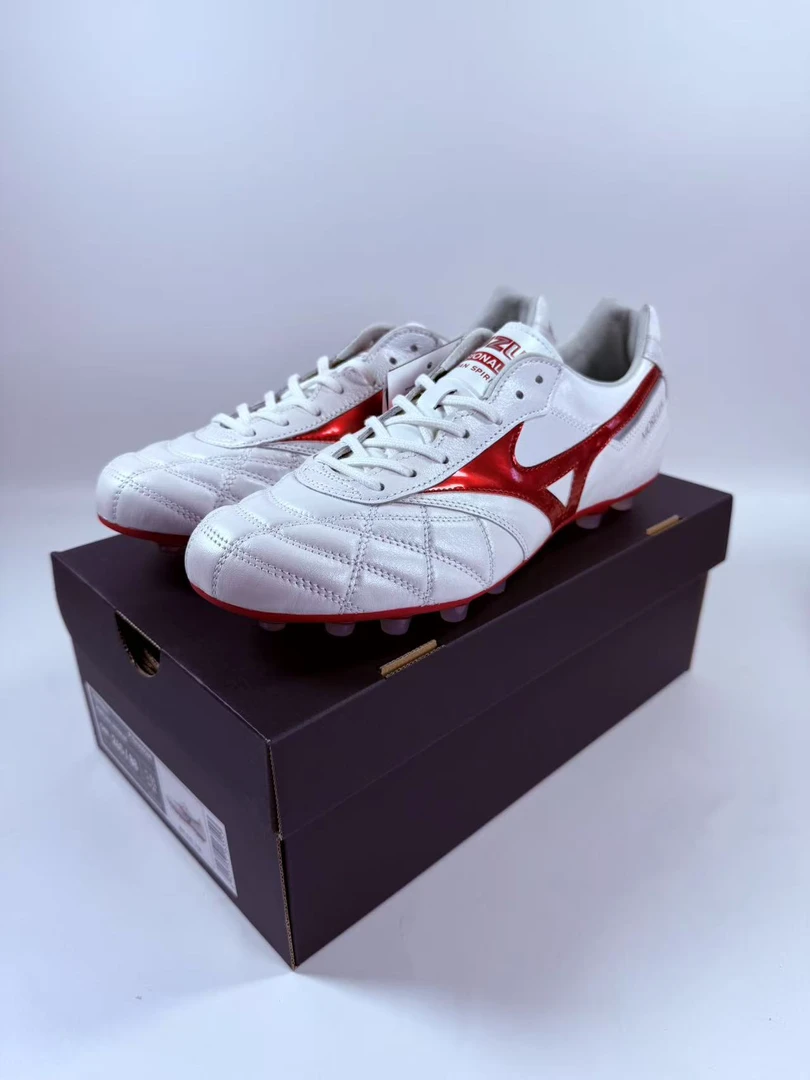 美津浓 莫雷拉 日产M8 AG 袋鼠皮人工草天然草防滑耐磨