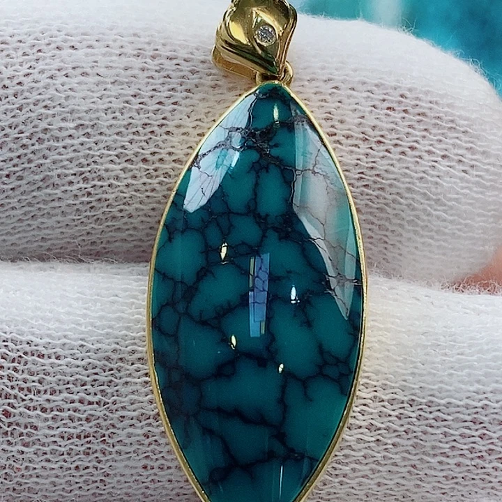 18K金镶嵌绿松石原矿无优化