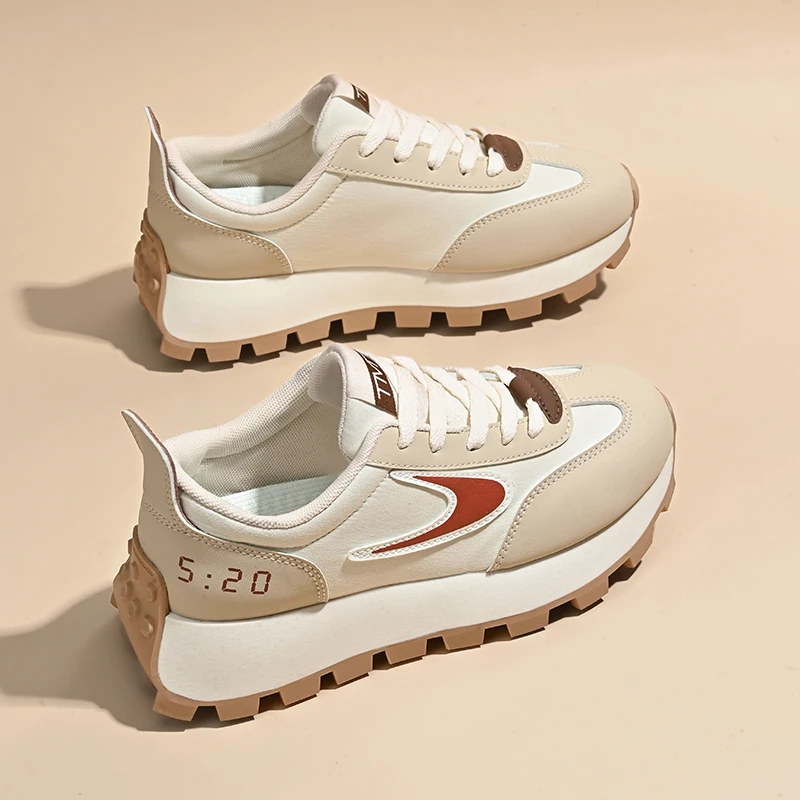 ins韩版阿甘鞋女2025春季新款学生跑步运动鞋百搭厚底增高老爹鞋