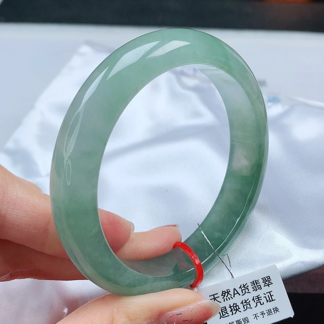 翡翠手镯未镶嵌57➕圈