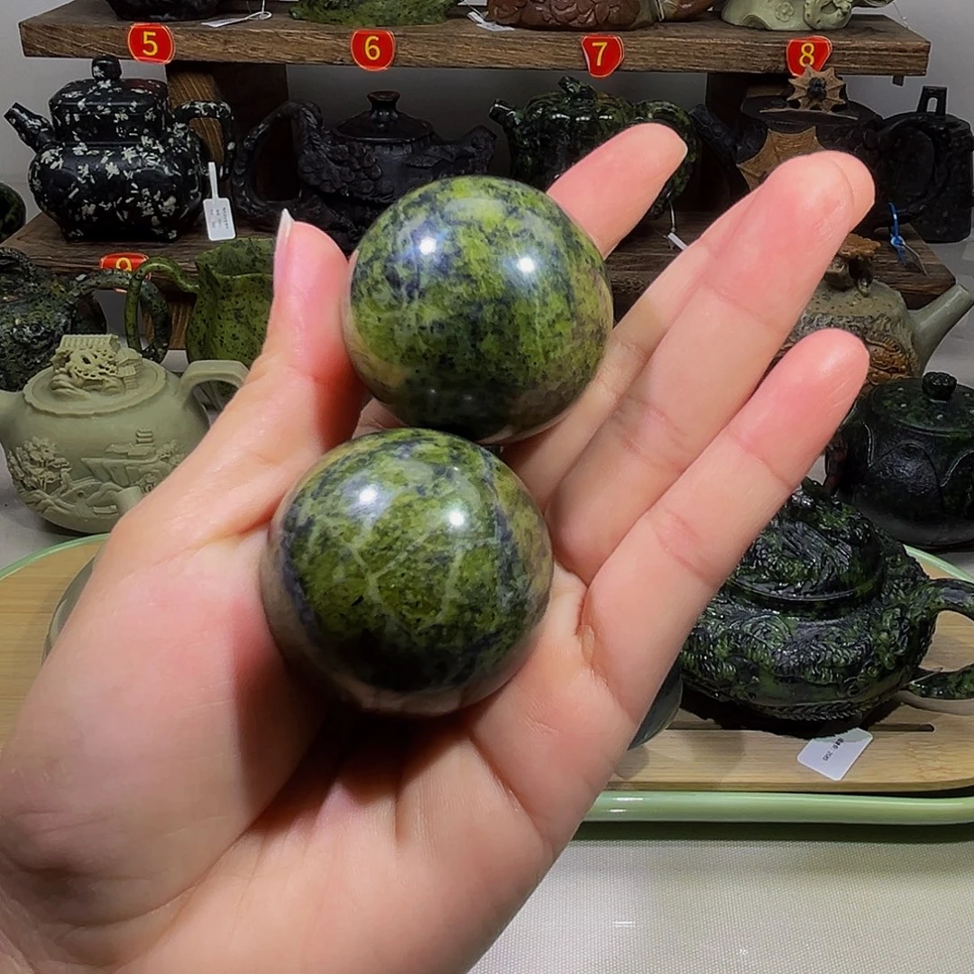 藏玉药王石直径40