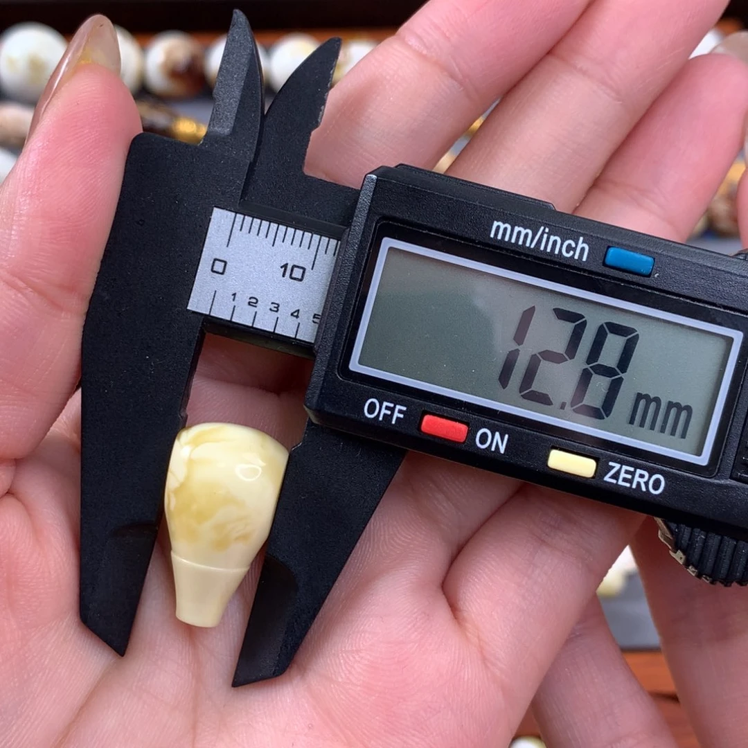 琥珀珠宝奇石未镶嵌得**囍12.8×12.3×23.3