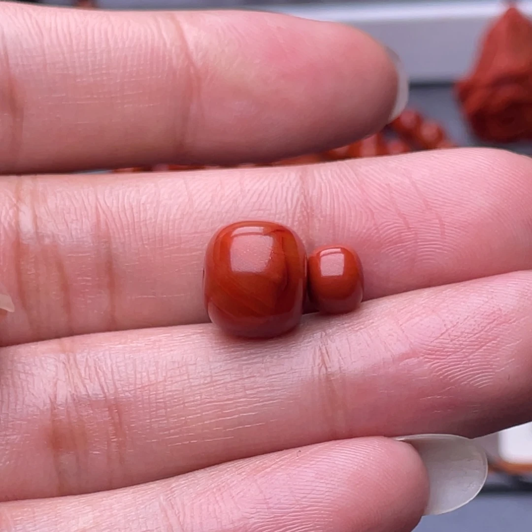 倪***叔未镶嵌配珠南红玛瑙11.7mm瓦西柿子红火焰纹老型单珠