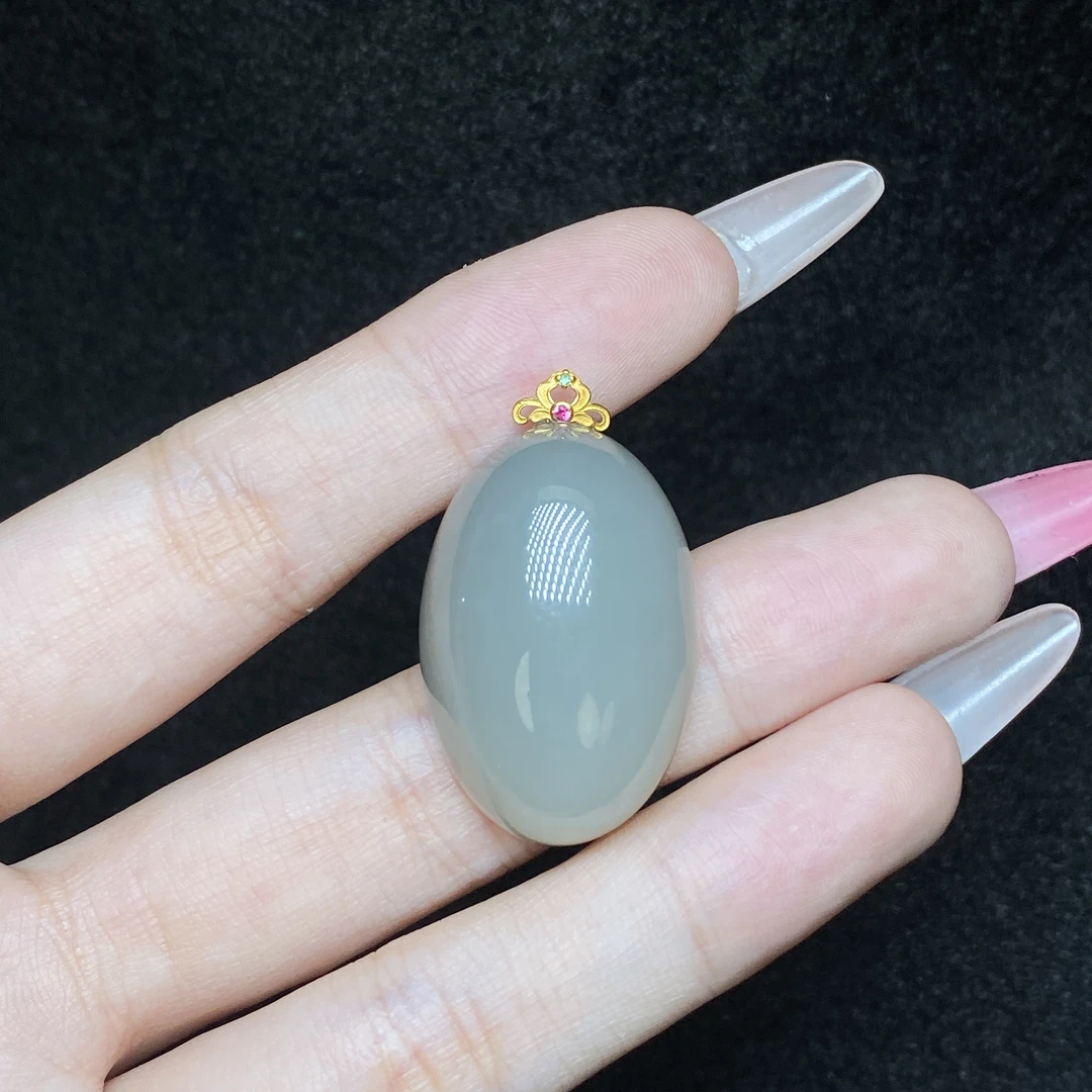 【小北严选】18K金和田玉吊坠约20*29mm【多样性发一件】-AH08X718