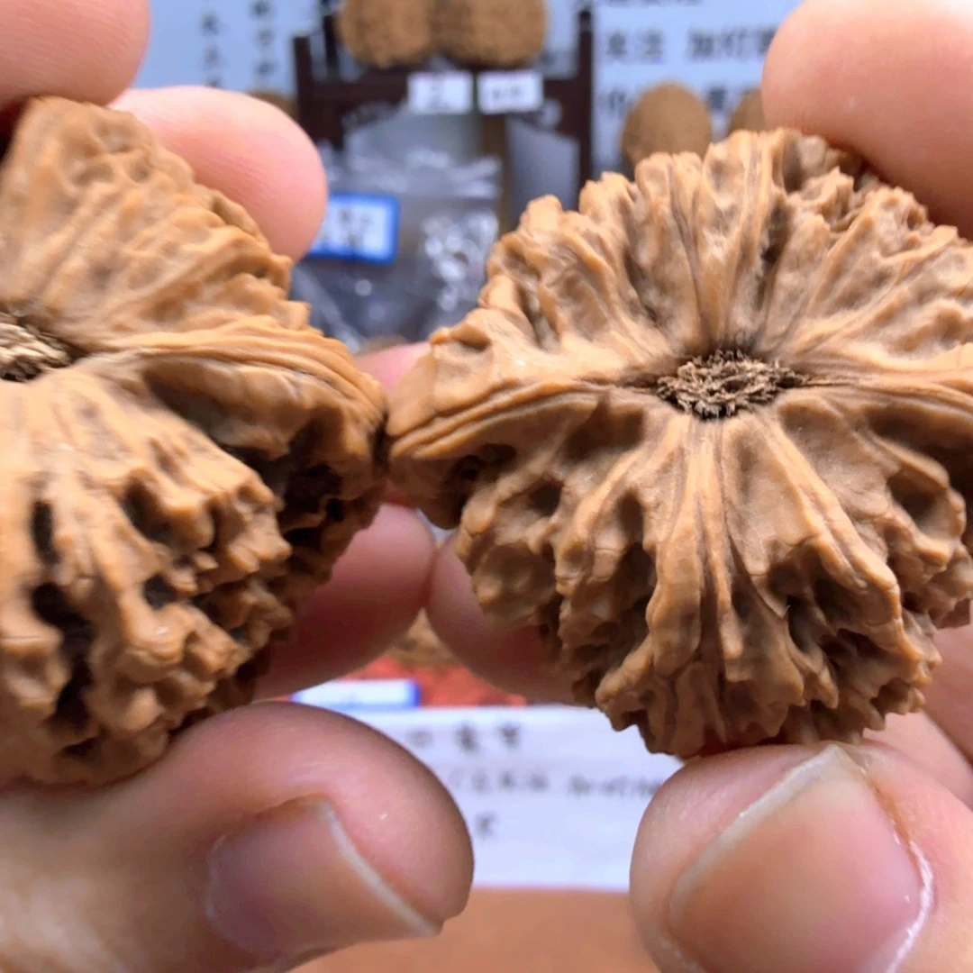 枫***文玩核桃吊坠南将石40尺寸