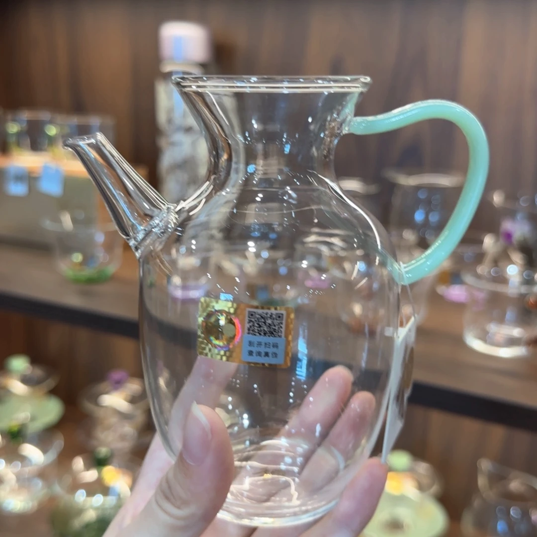 禾器昭然浅玉色。。。