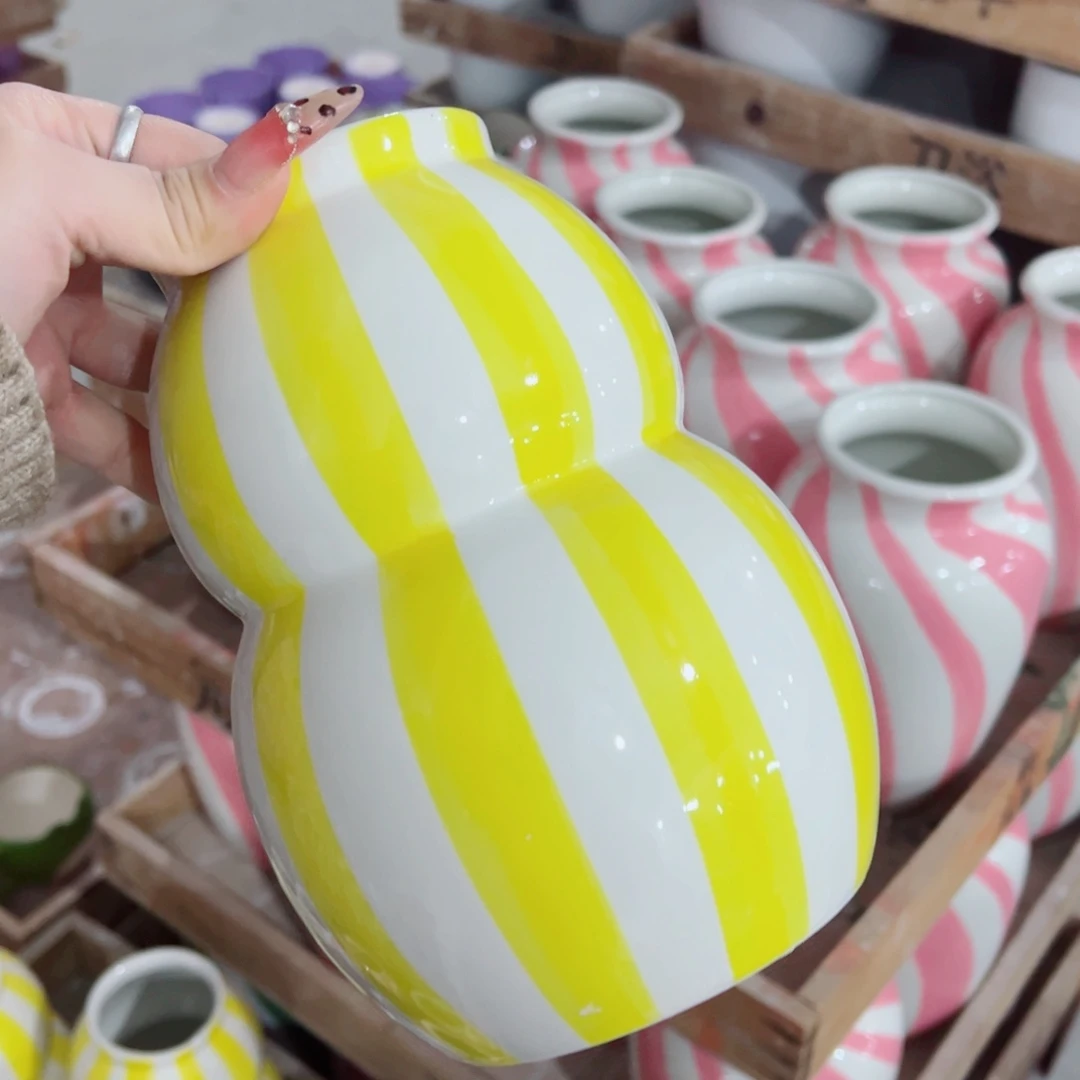 有孔，陶瓷花盆满10米包邮发货