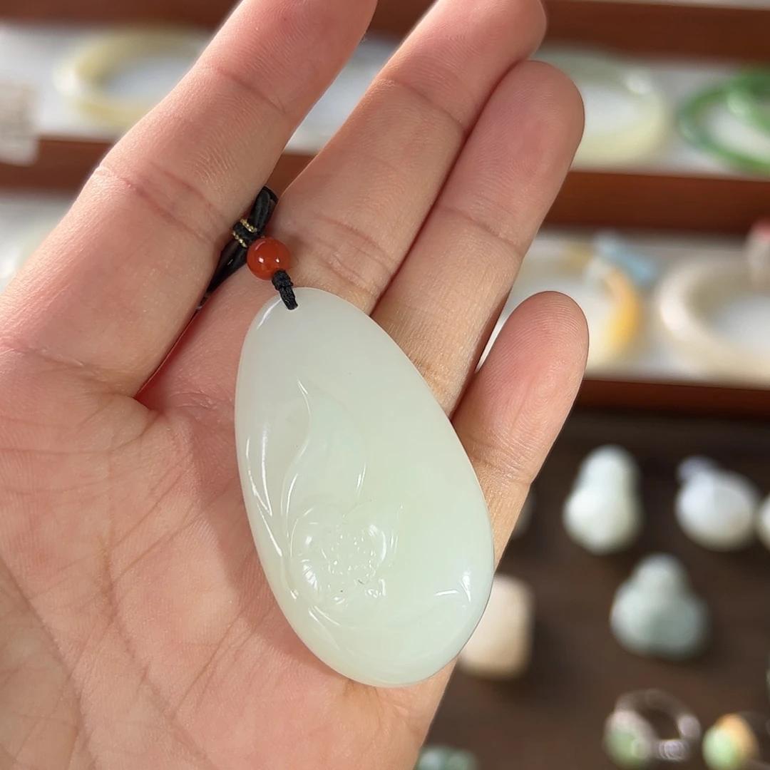 和田玉未镶嵌吊坠(不含链)