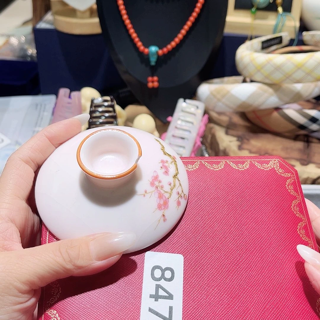 瓷片tutwullomomollllowyut