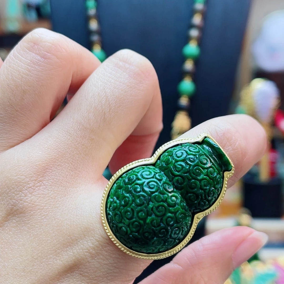 未镶嵌戒指翡翠48小时鉴赏期