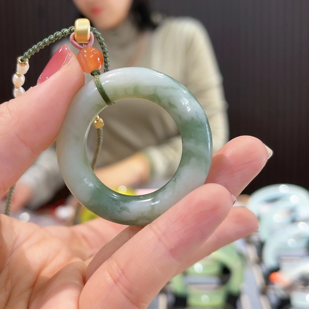 蛇纹石玉手链未镶嵌