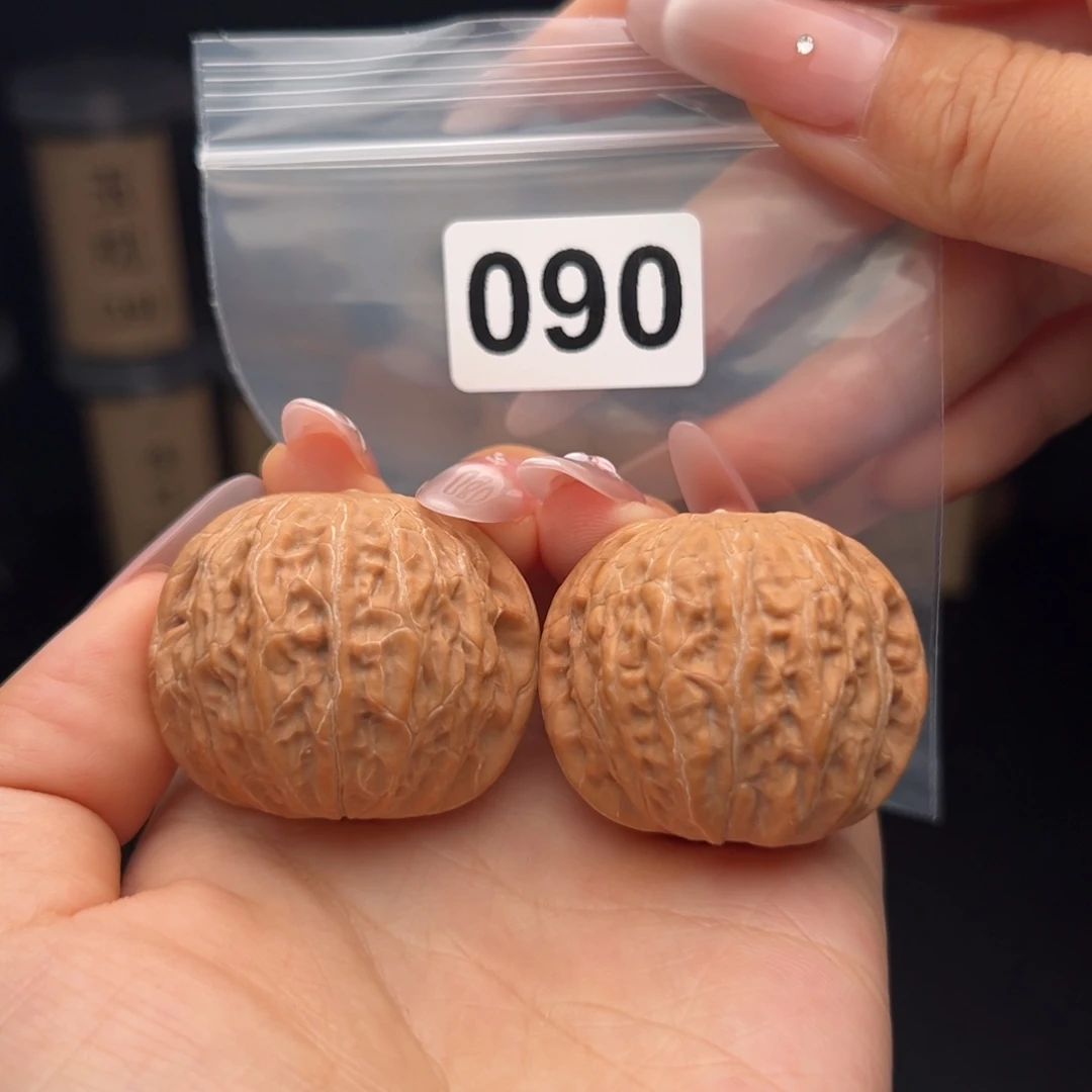 文玩核桃吊坠铁锤40全品