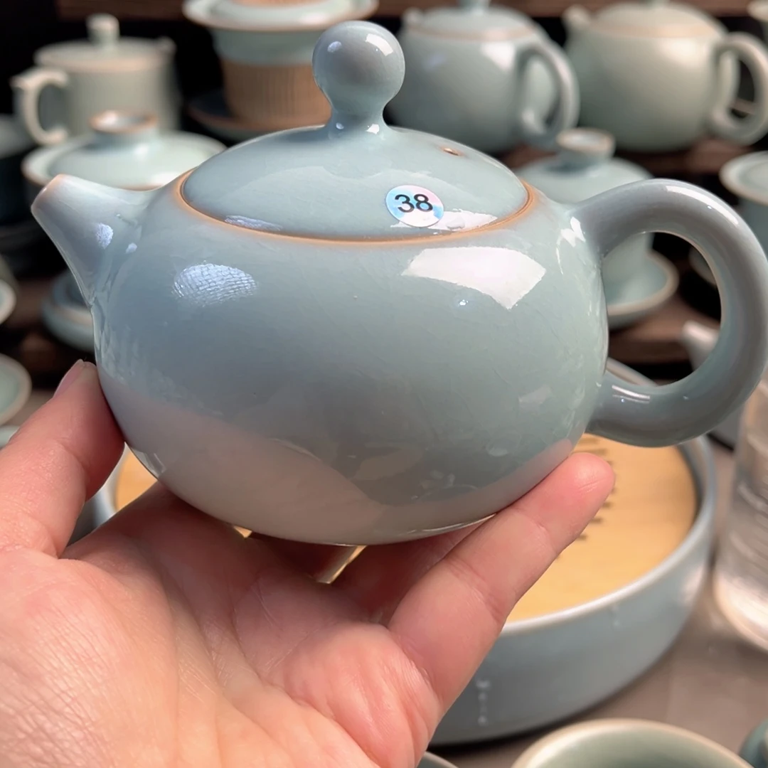 陶其他瓷天青釉西施壶原矿