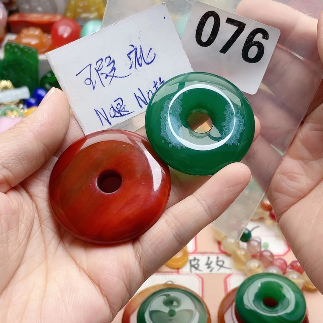 合金颈饰玛瑙/玉髓a*真