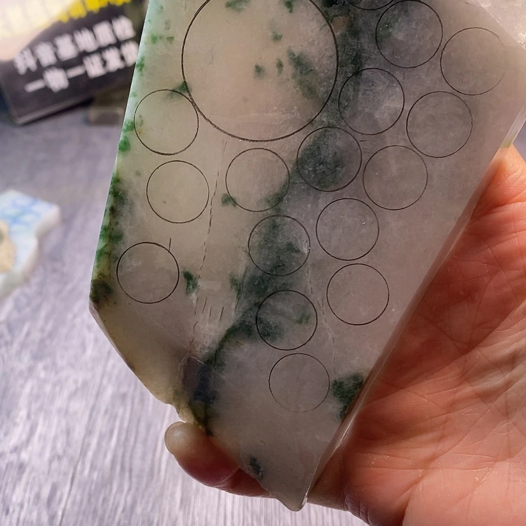 未镶嵌定制翡翠ℋ****翡翠定制