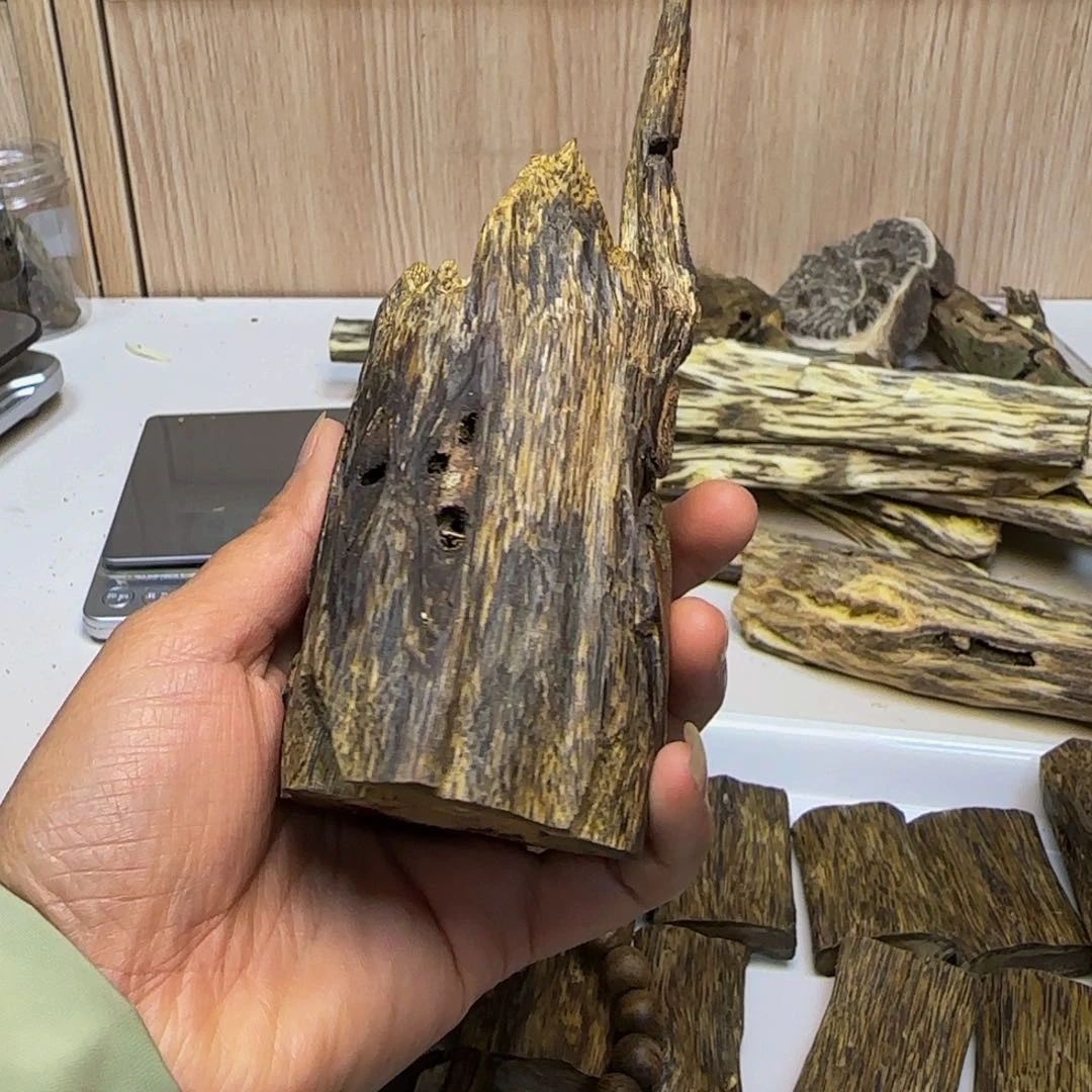 【闪购商品】沉香沉香碎屑八*众绿棋楠虫漏香一个