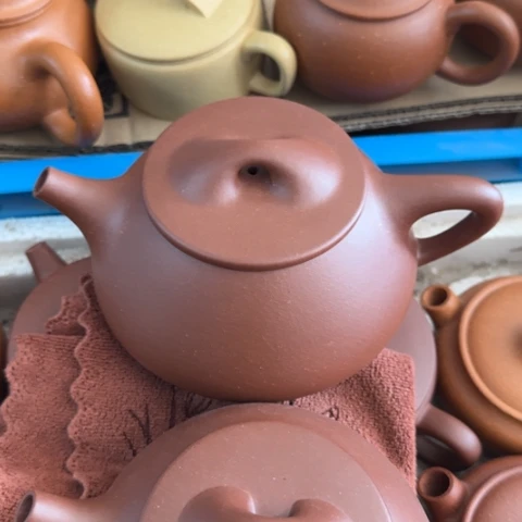 胡***子茶壶紫砂底槽清料520cc