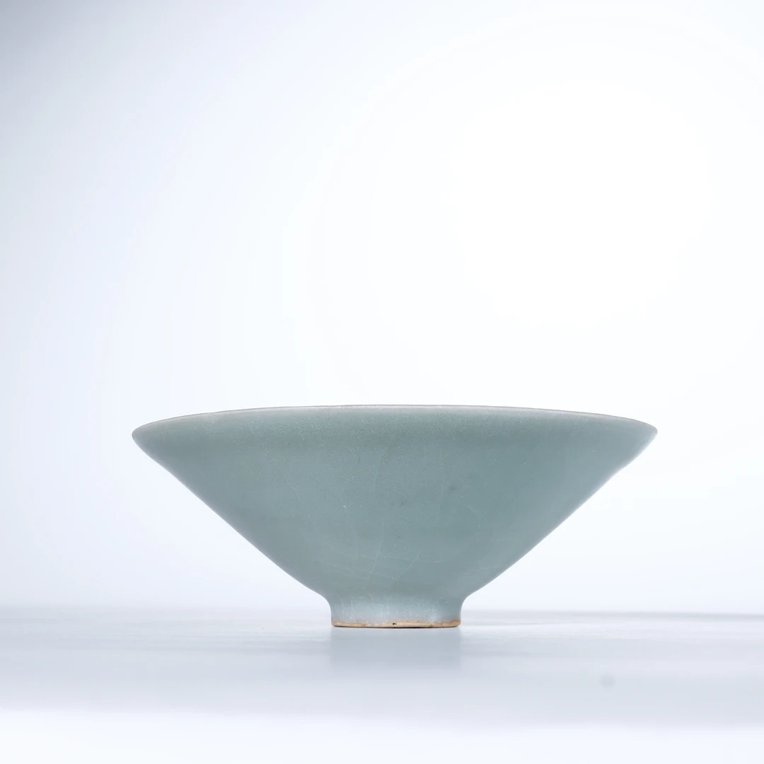 Lot.6171 297 明 龙泉斗笠盏 H:5 D:14.5