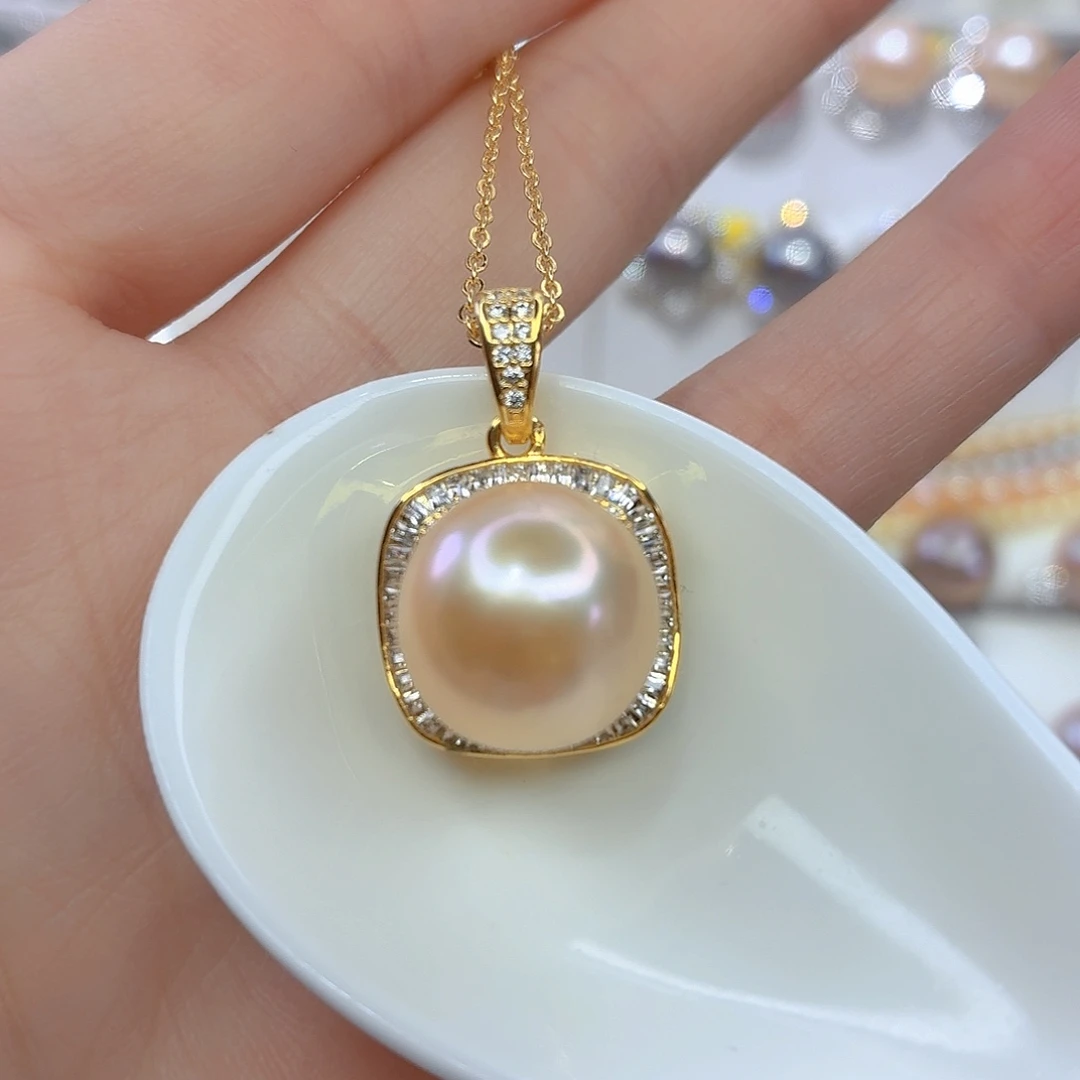 淡水珍珠合金颈饰