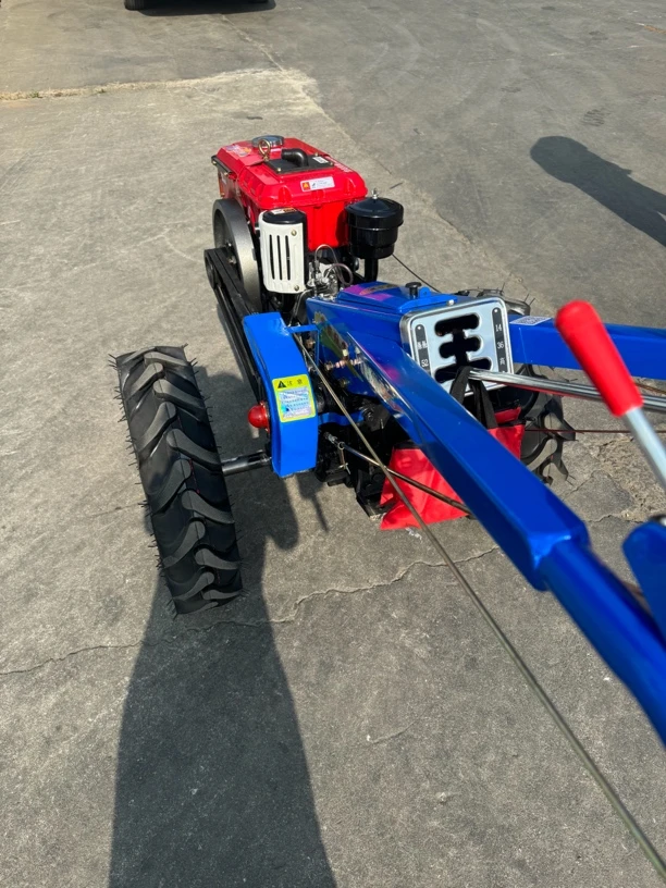 常美手扶拖拉机8马旋耕机开沟耕地机收获果园大棚农用