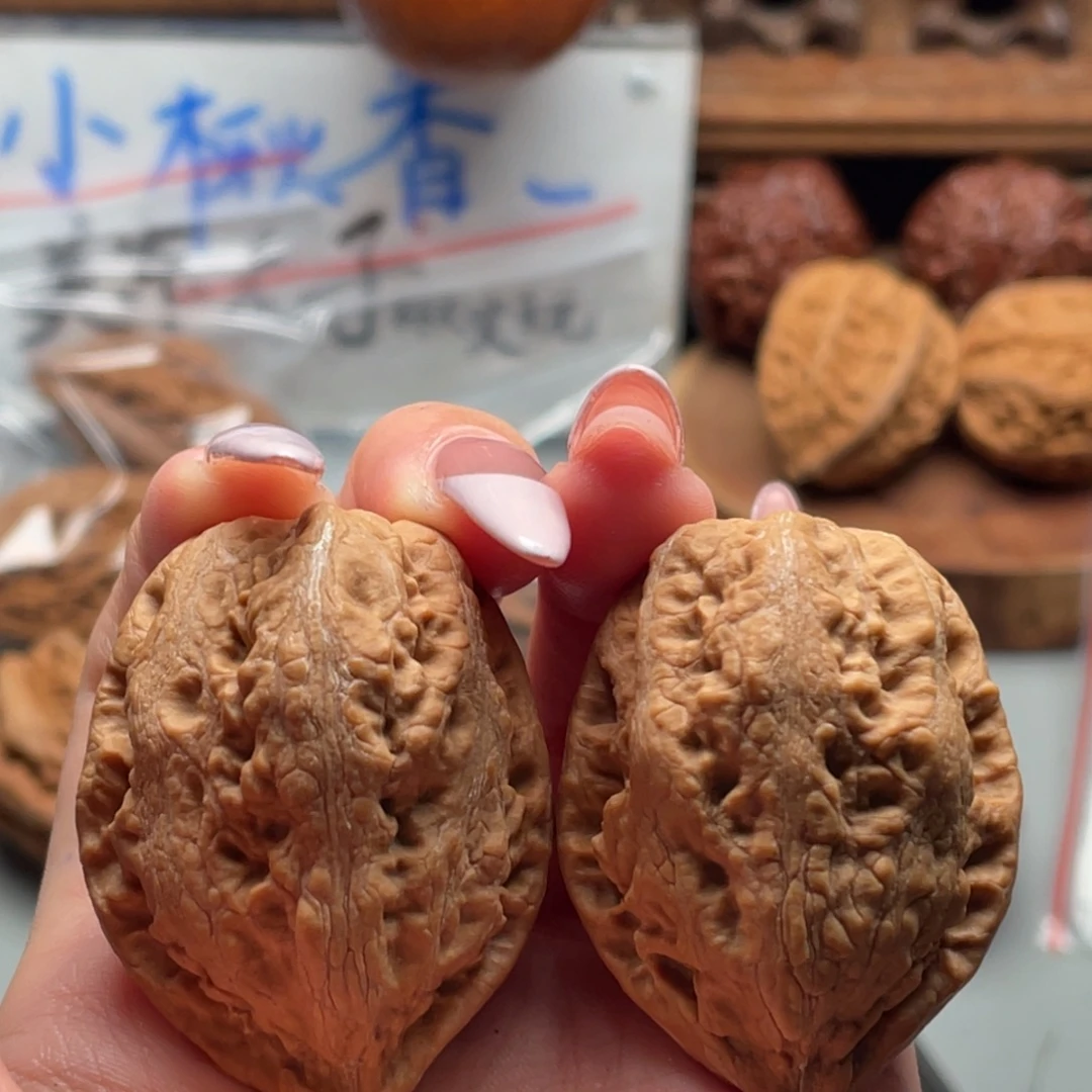 把件文玩核桃小楸香43