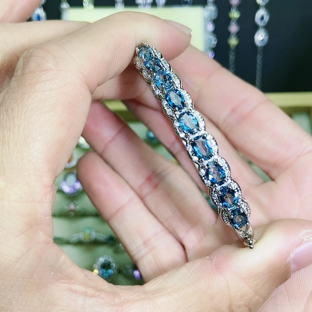 【闪购商品】未镶嵌手镯托帕石