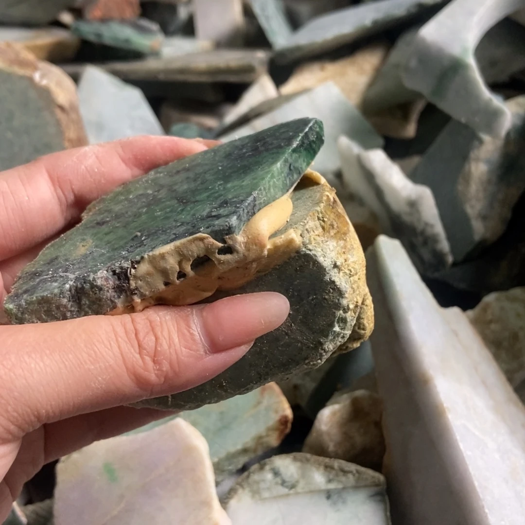 翡翠未镶嵌挂件天然翡翠