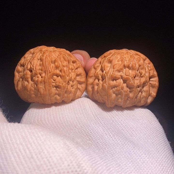 吊坠文玩核桃全品43闷白