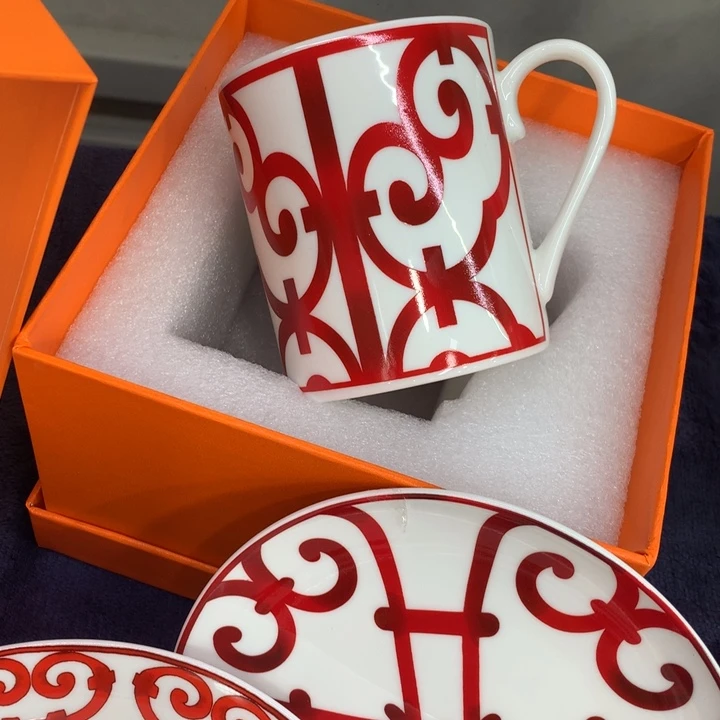 瓷片咖啡的味道真的是很