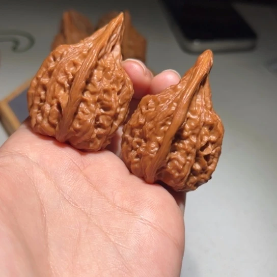 吊坠文玩核桃红樱枪