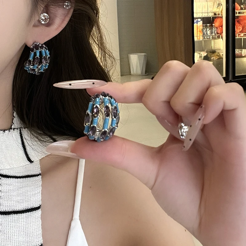 铜合金合成锆石耳饰 小众中古风耳环个性时尚百搭镶钻明星耳饰