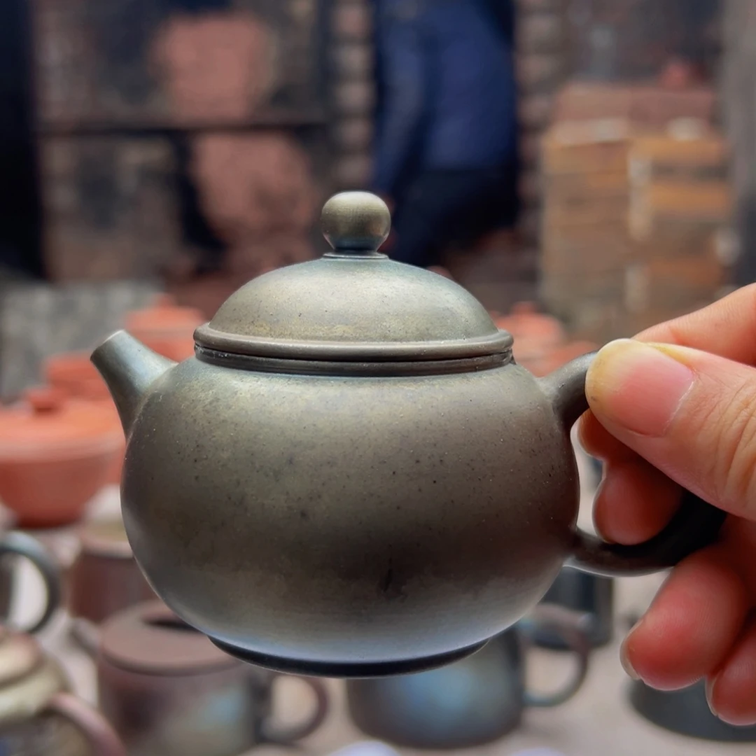 紫泥壶鸿***鹄柴烧鸡腿的