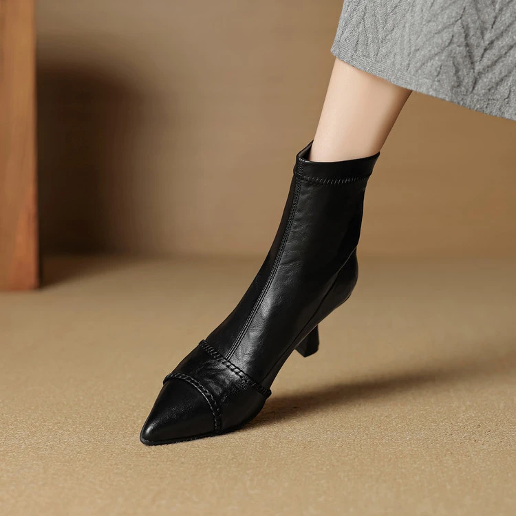 弹力皮7.5cm～复古尖头高跟舒适显瘦气质短靴时尚瘦瘦靴时装靴细跟