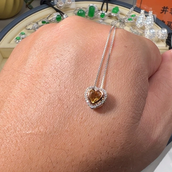 银S925镶嵌颈饰水晶天然水晶国标925银镶嵌吊坠